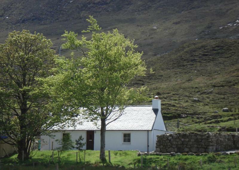 Glas Bheinn Cottage Luib Екстер'єр фото